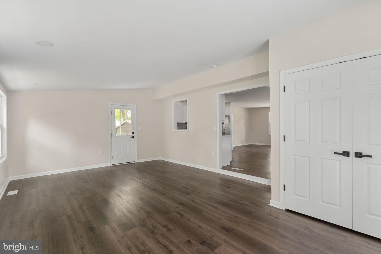 7805 Bronze Lane photo 30