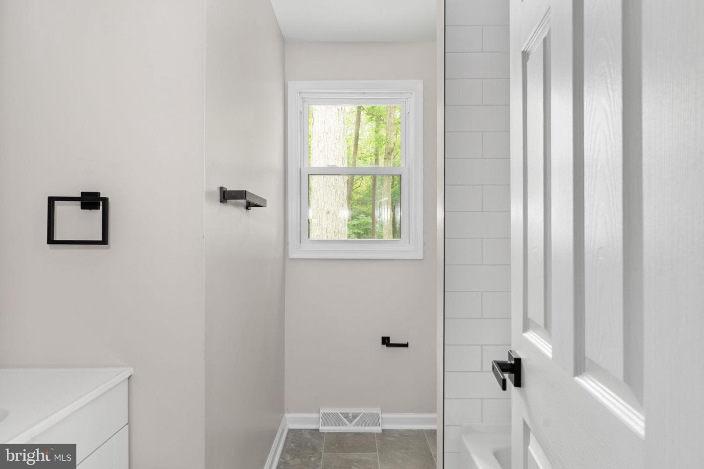 7805 Bronze Lane photo 34