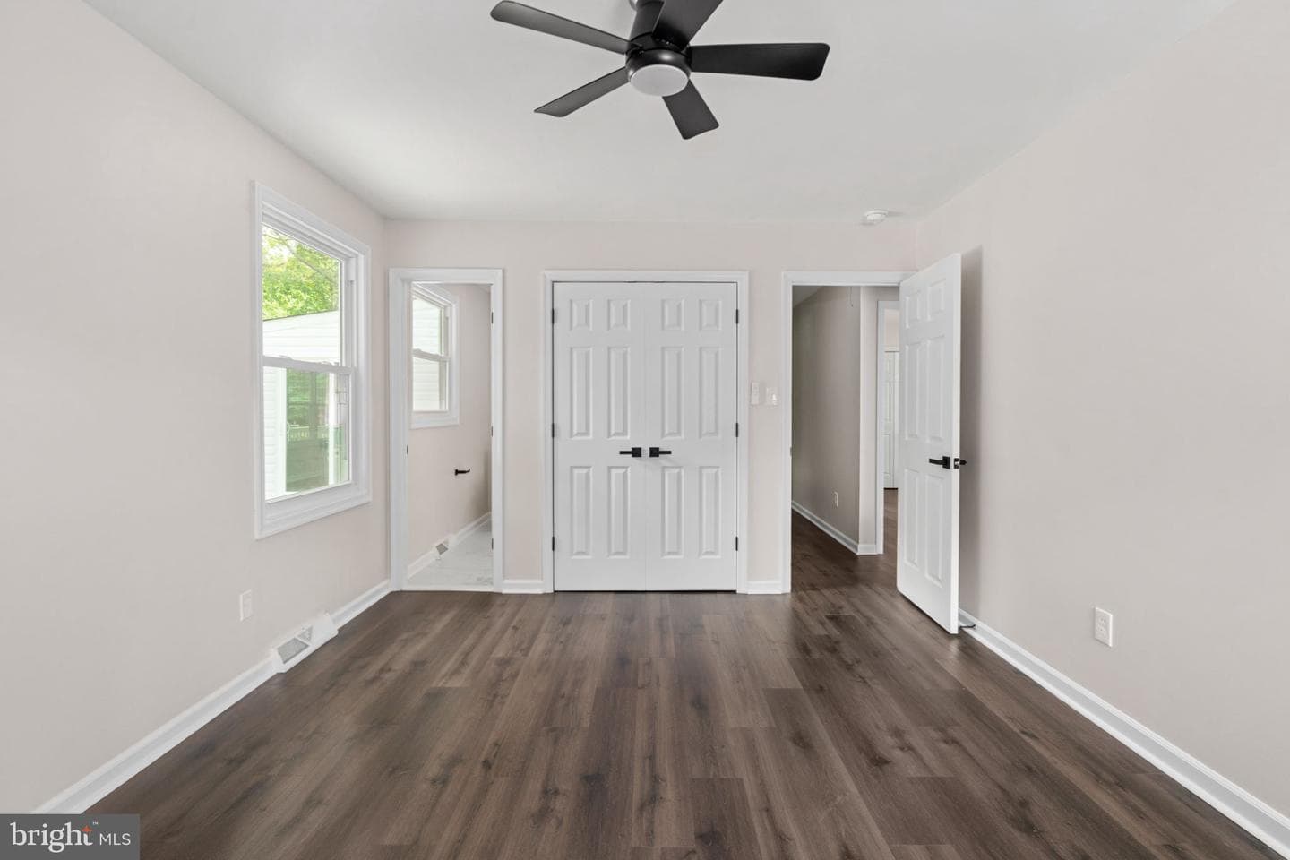 7805 Bronze Lane photo 36
