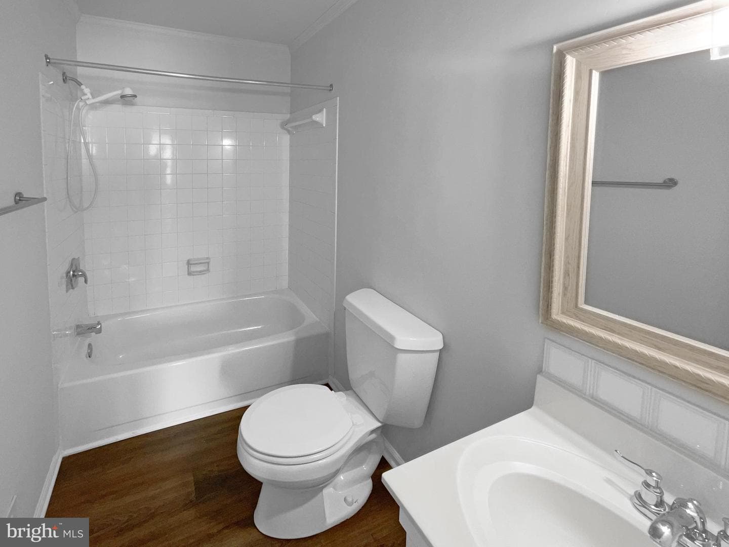 4006 Buckingham Court photo 17