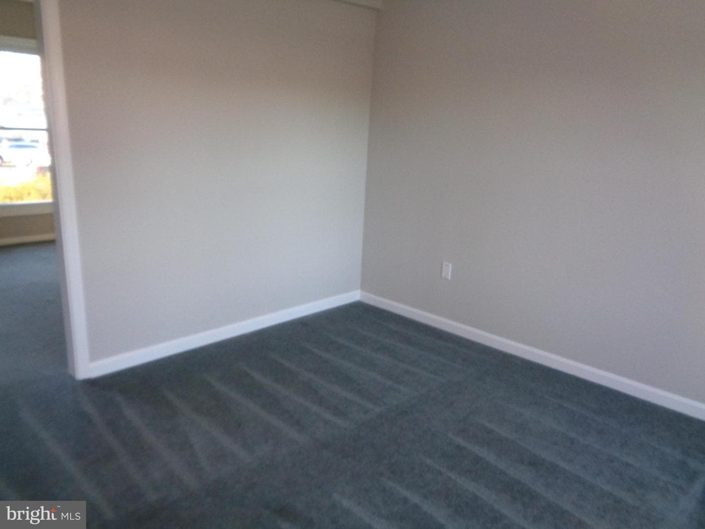 2490 Fraser Court photo 18