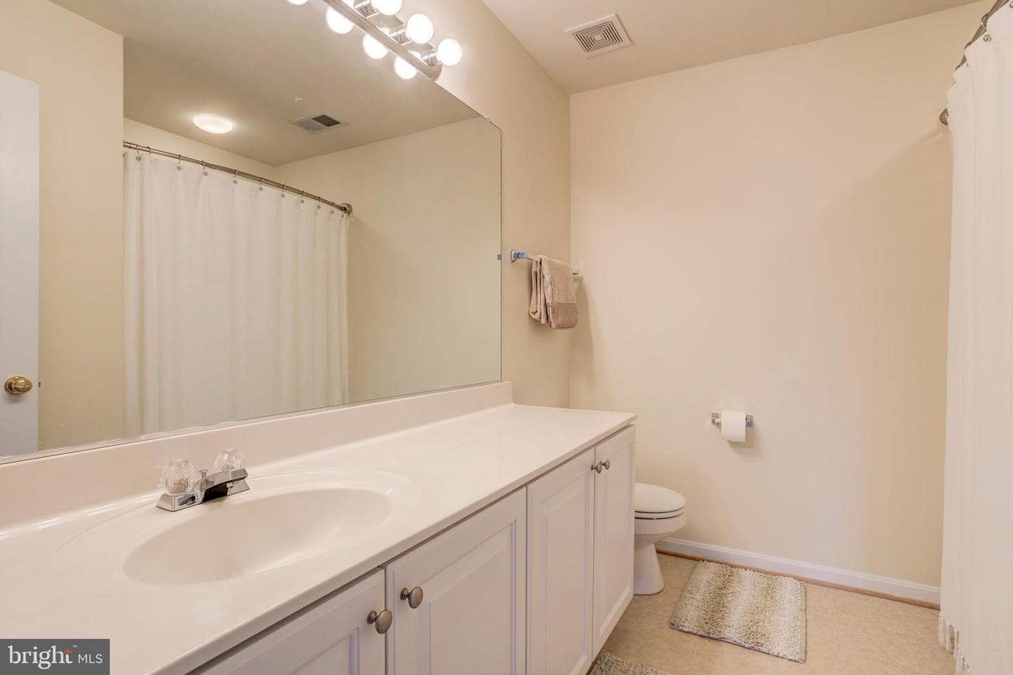 8709 Tarrytown Court photo 21