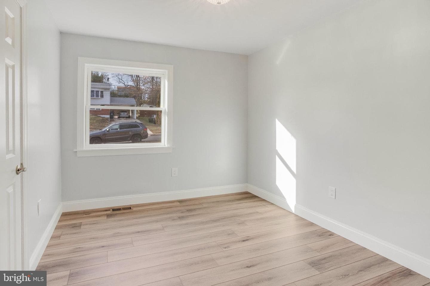 1523 Aiden Drive photo 9