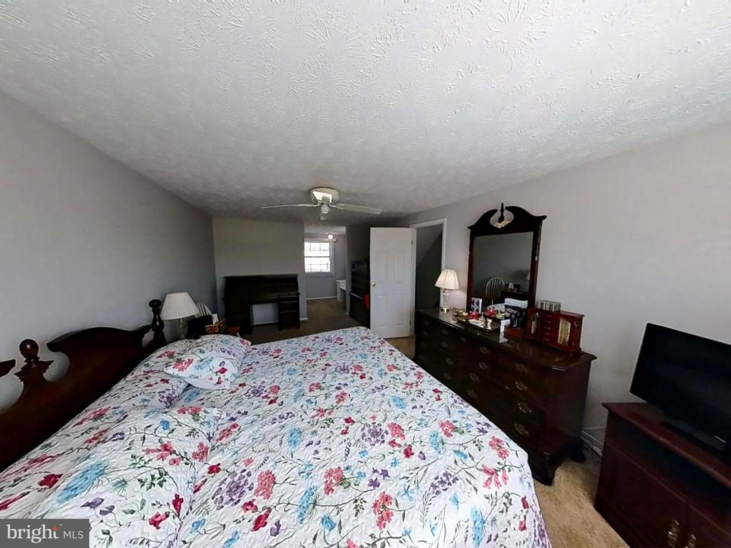 9824 Nimitz Court photo 16