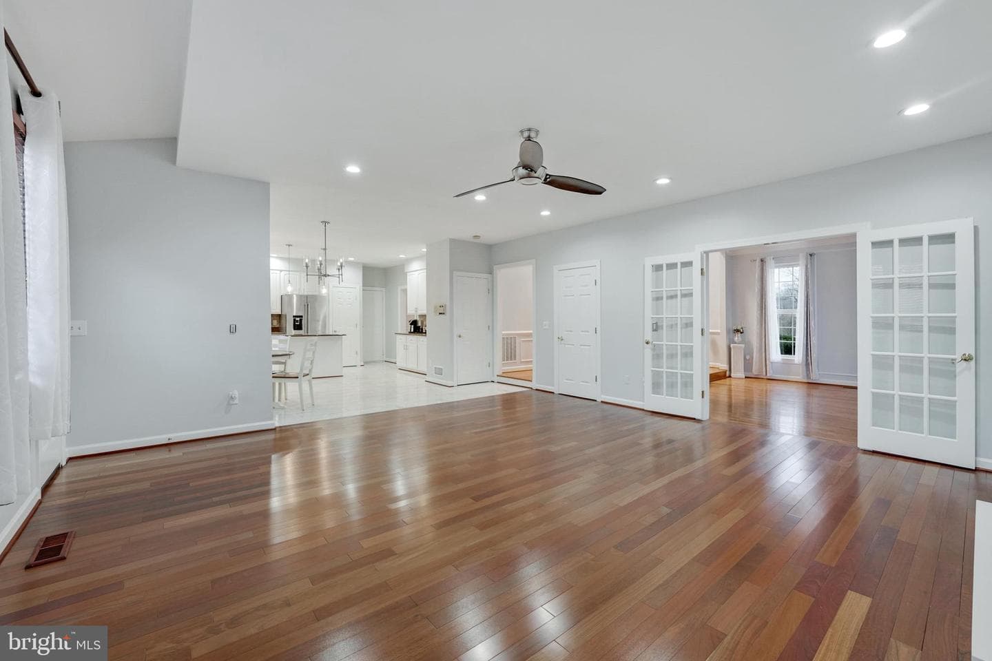 16025 Hayes Lane photo 18