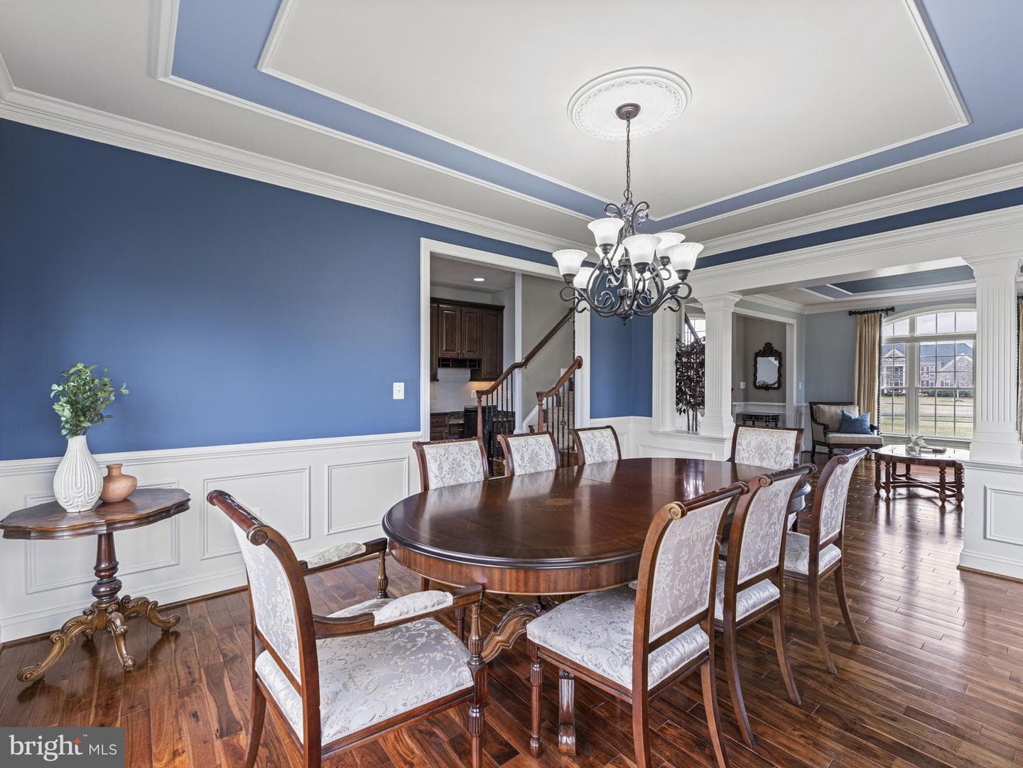 10920 Meadow Walk Lane photo 11