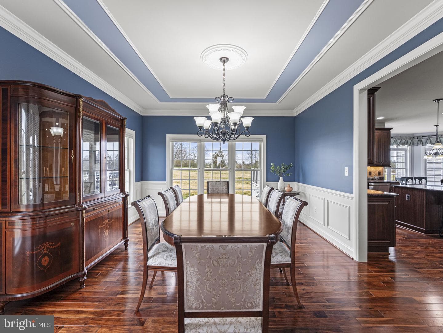 10920 Meadow Walk Lane photo 9