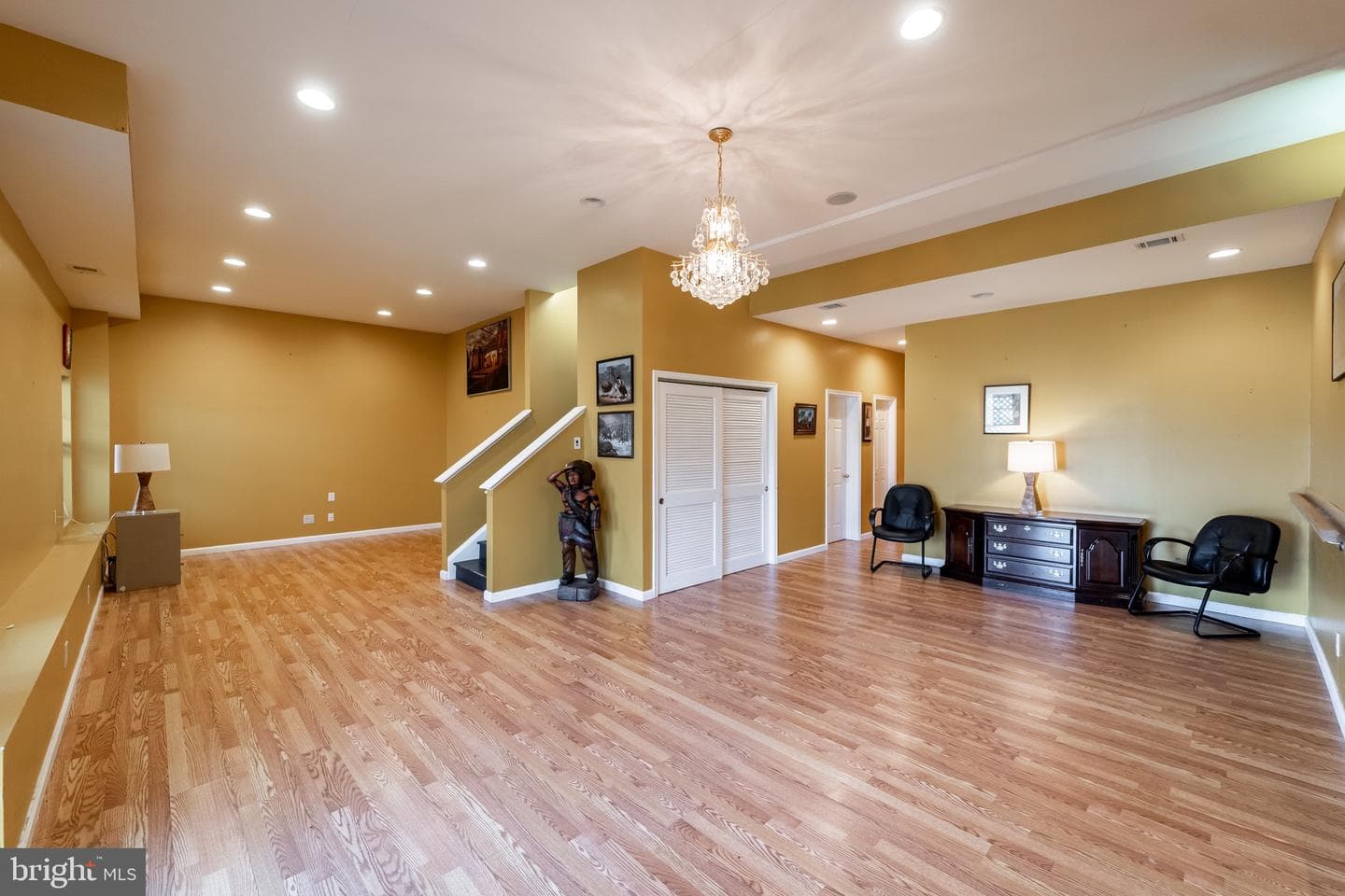 15487 Ann Arden Avenue photo 20