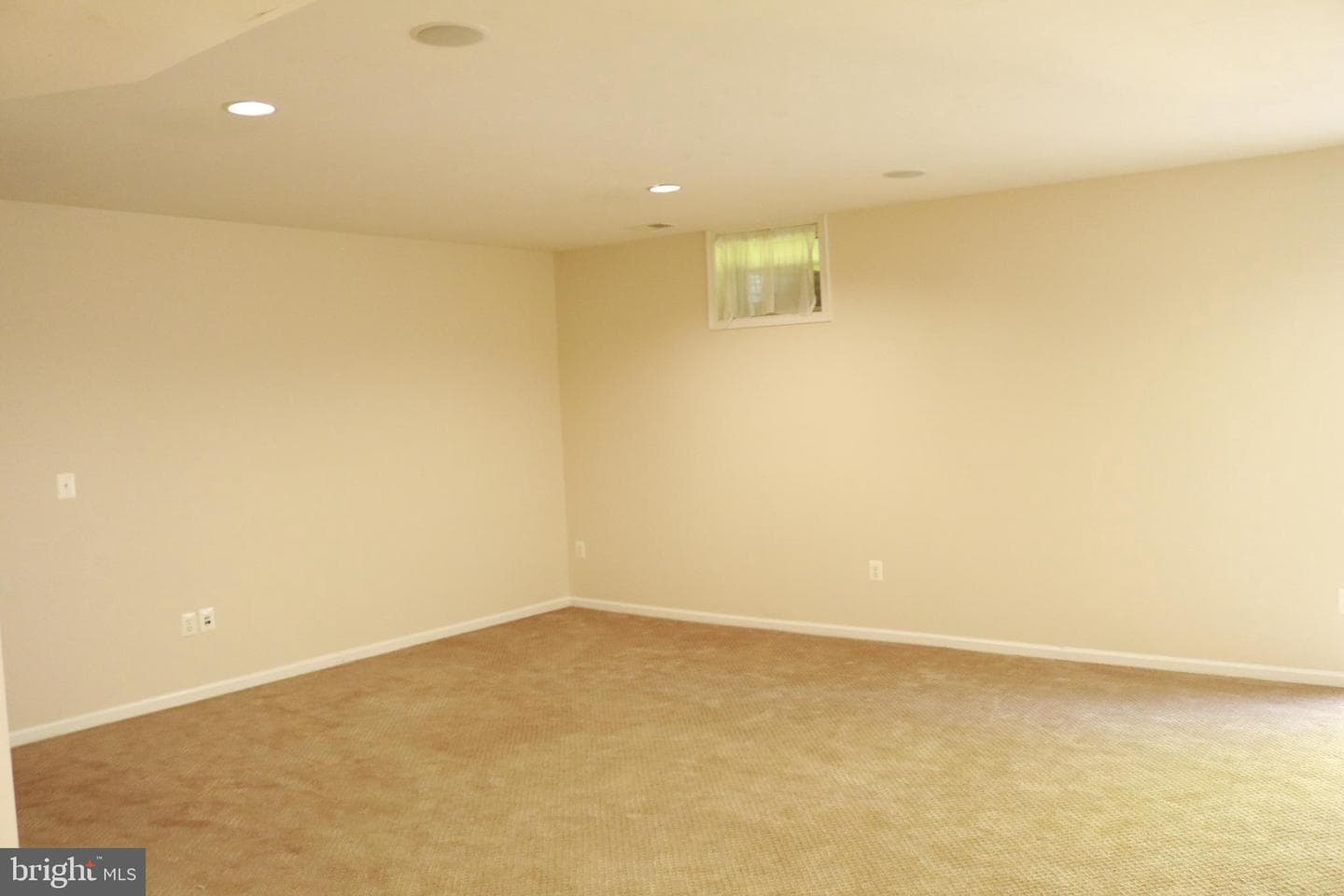 16675 Leocrie Place photo 17