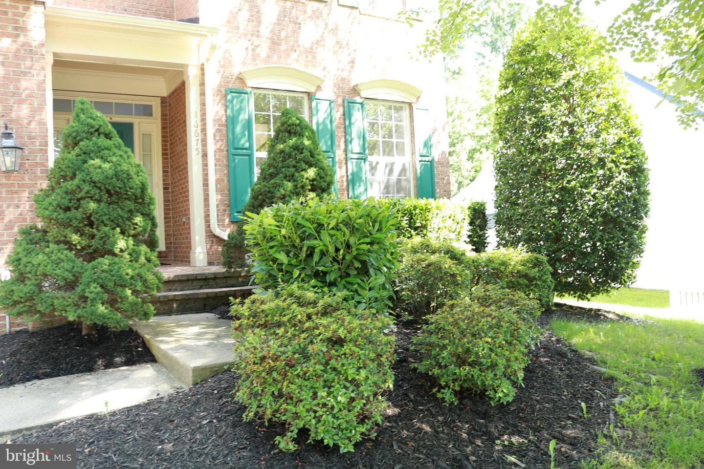 16675 Leocrie Place photo 2