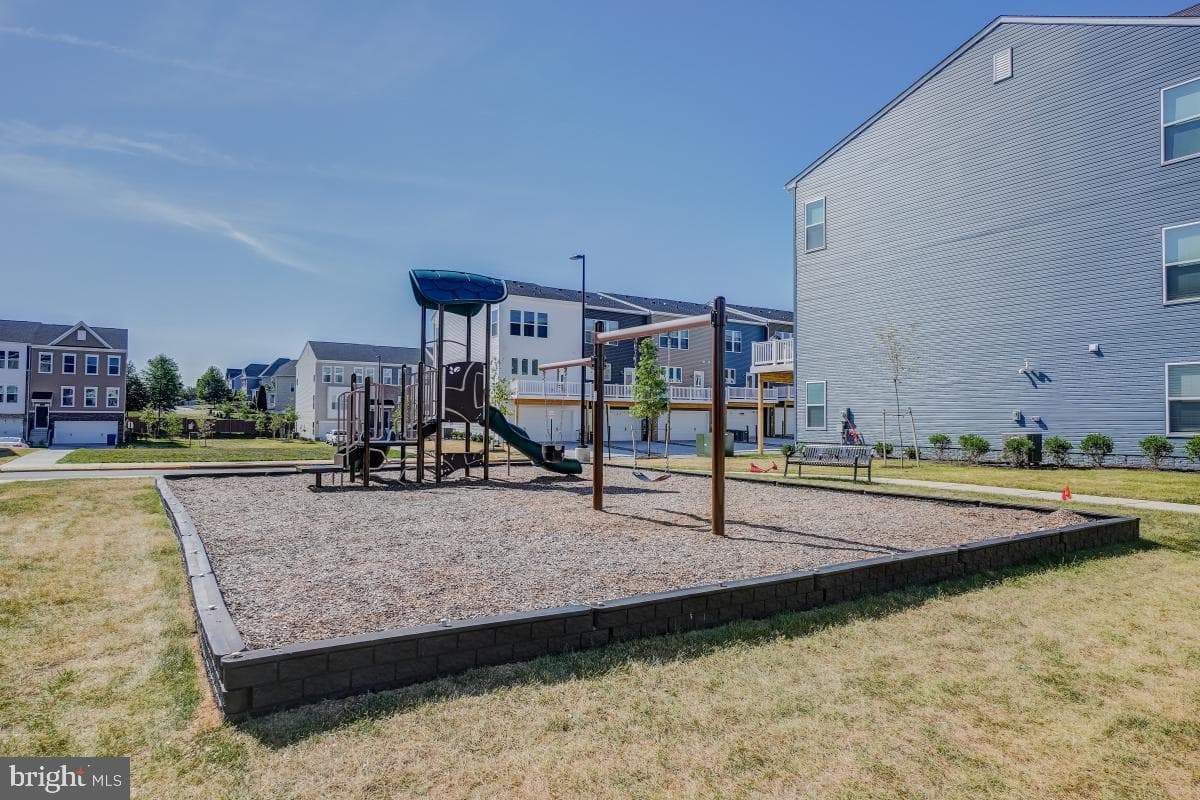 15057 Jaxton Square Lane photo 35