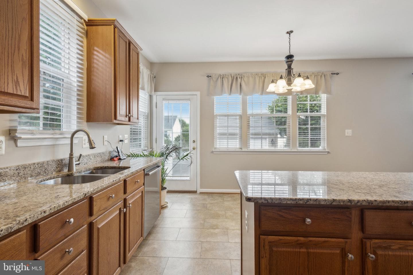 9508 Dunblane Court photo 8