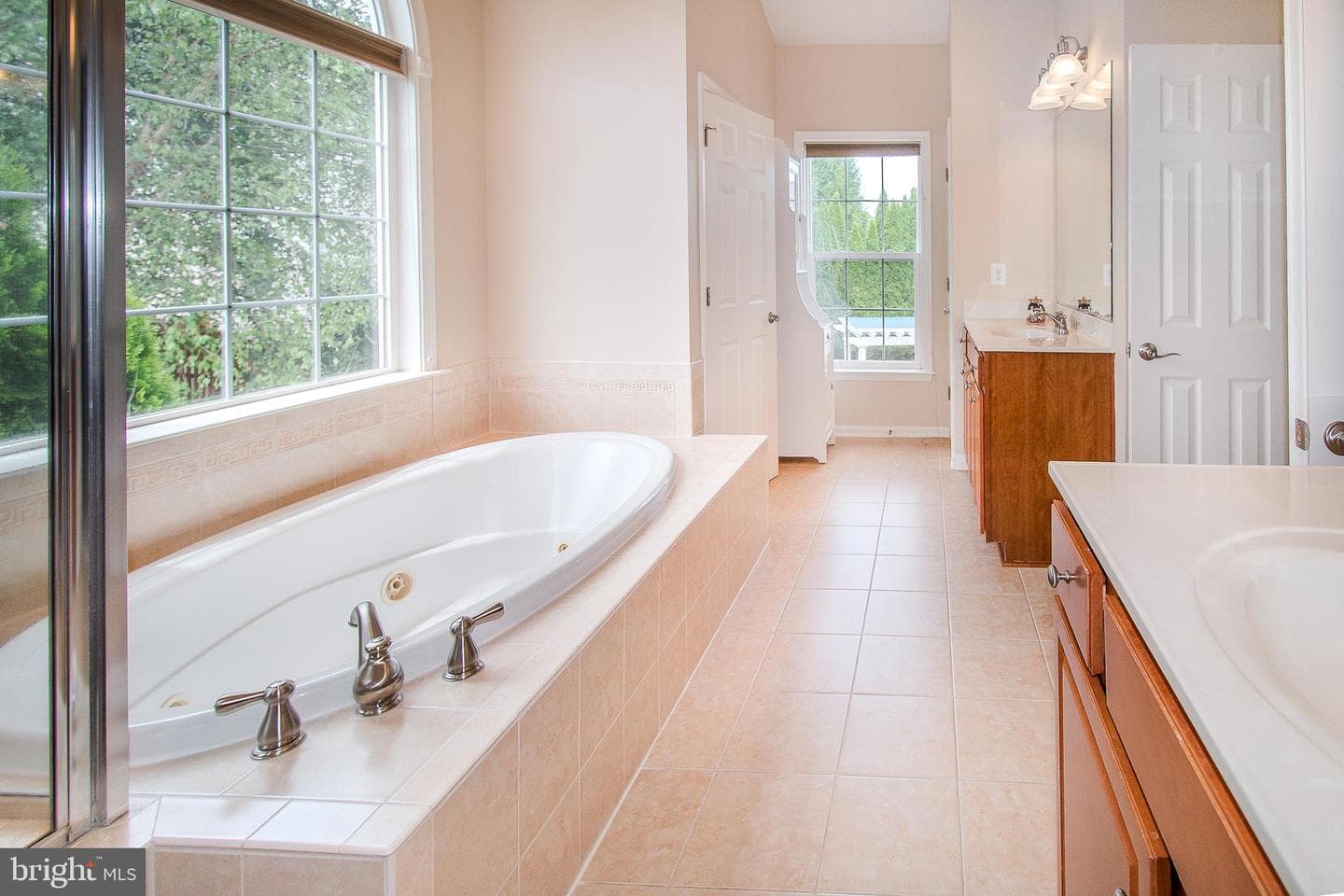 5022 Grand Beech Court photo 26