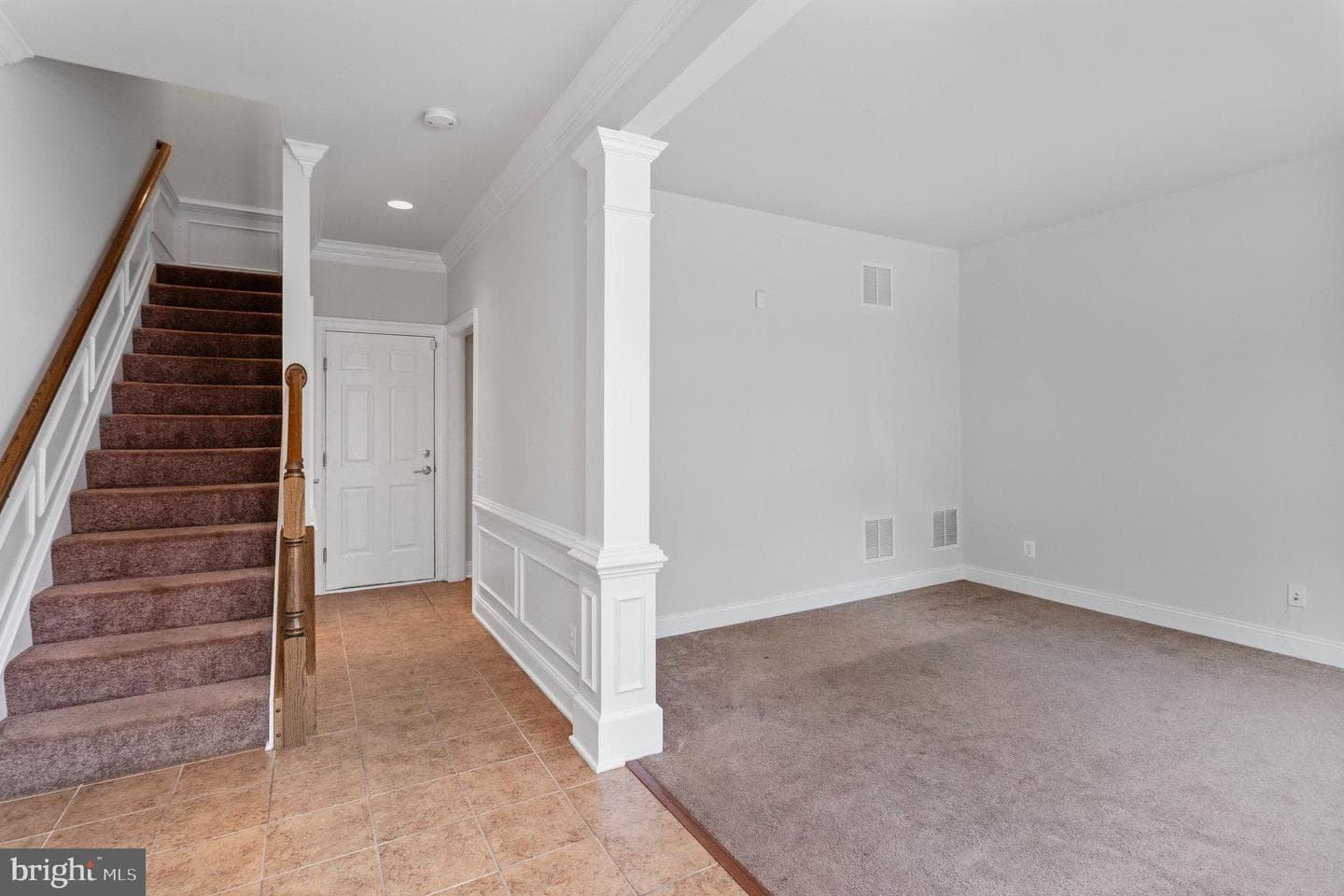 14694 Crossfield Way photo 3