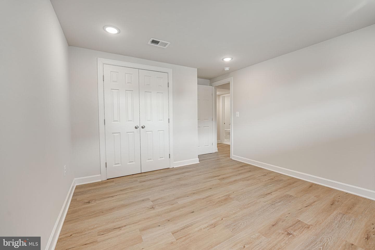 14105 Franklin Street photo 9