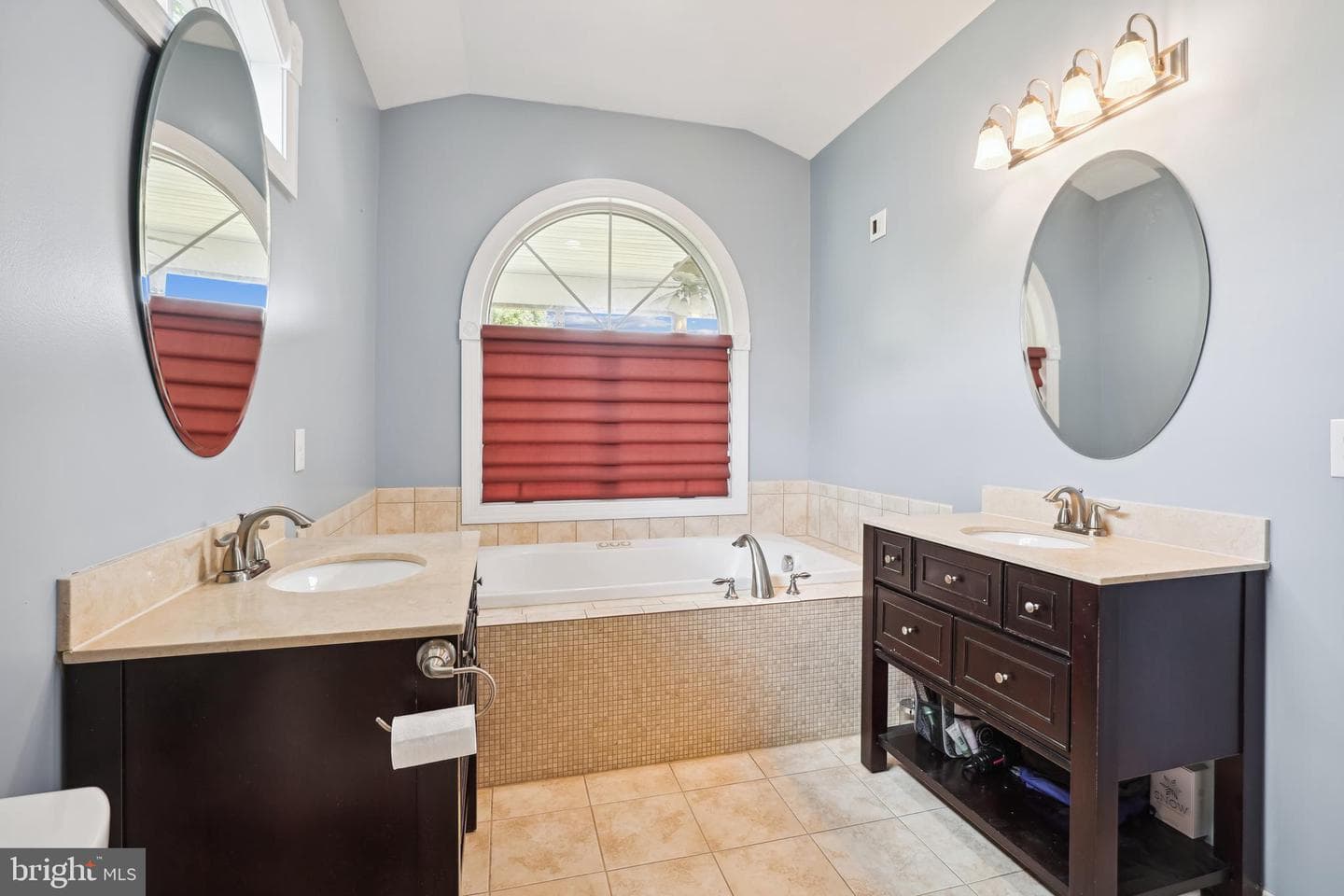1106 Linden Street photo 38