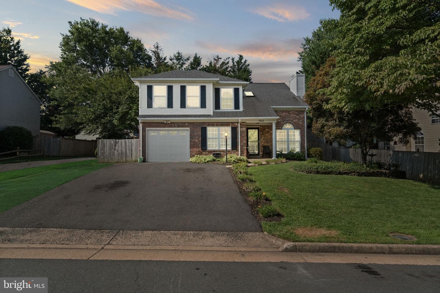 6105 Oust Lane photo 2