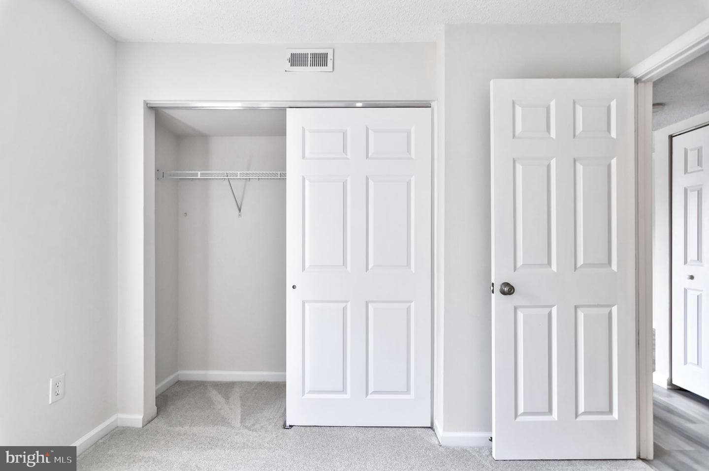 15595 Horseshoe Lane #595 photo 23