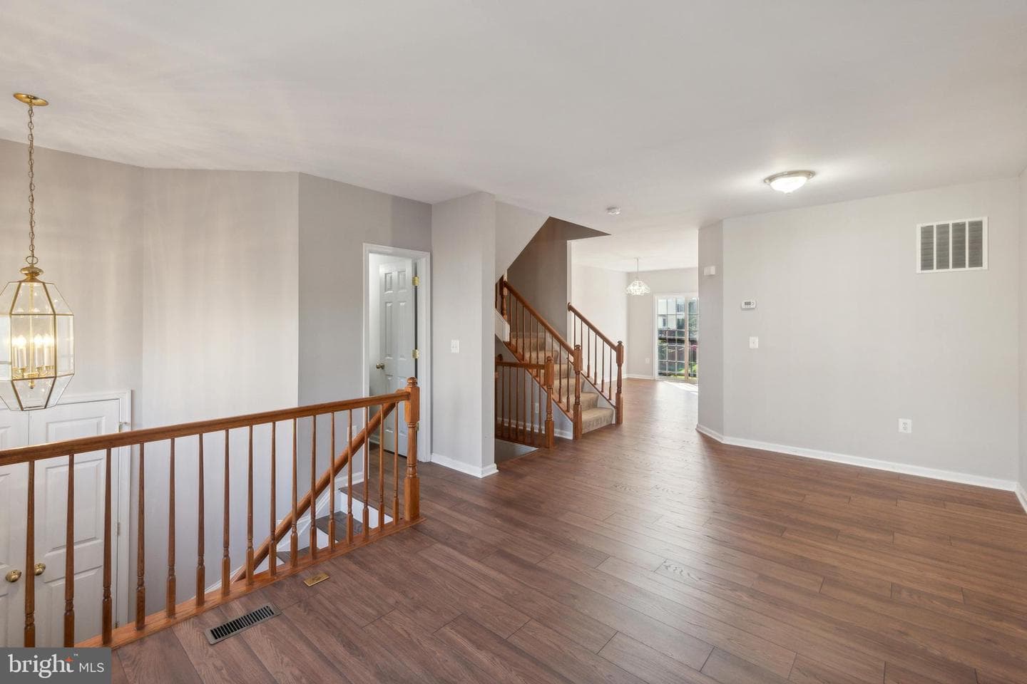 9838 Cheshire Ridge Circle photo 2
