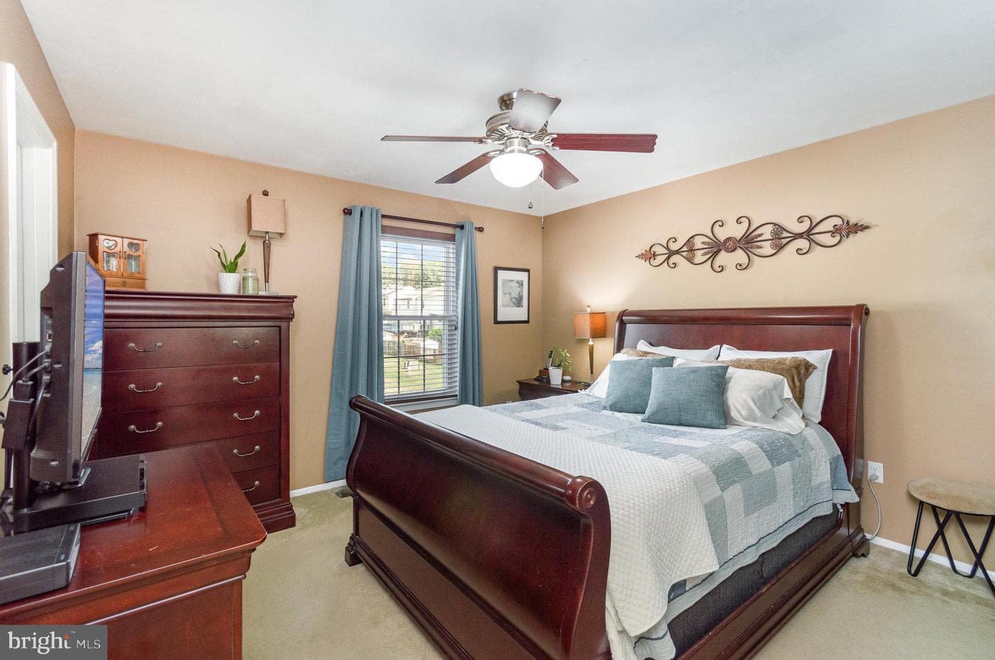 2934 Madeira Court photo 10