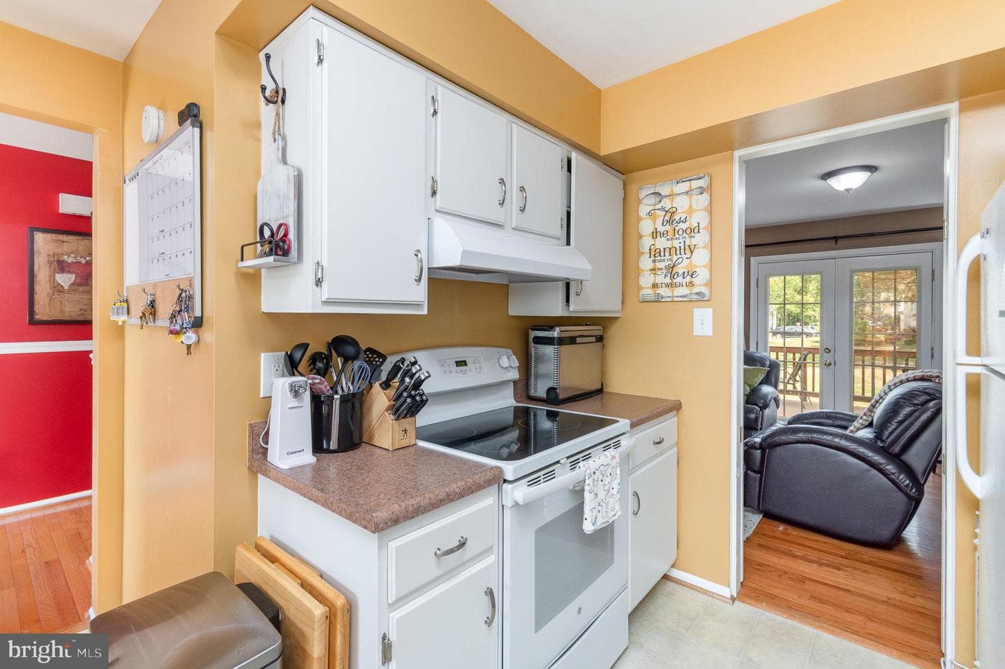 2934 Madeira Court photo 5
