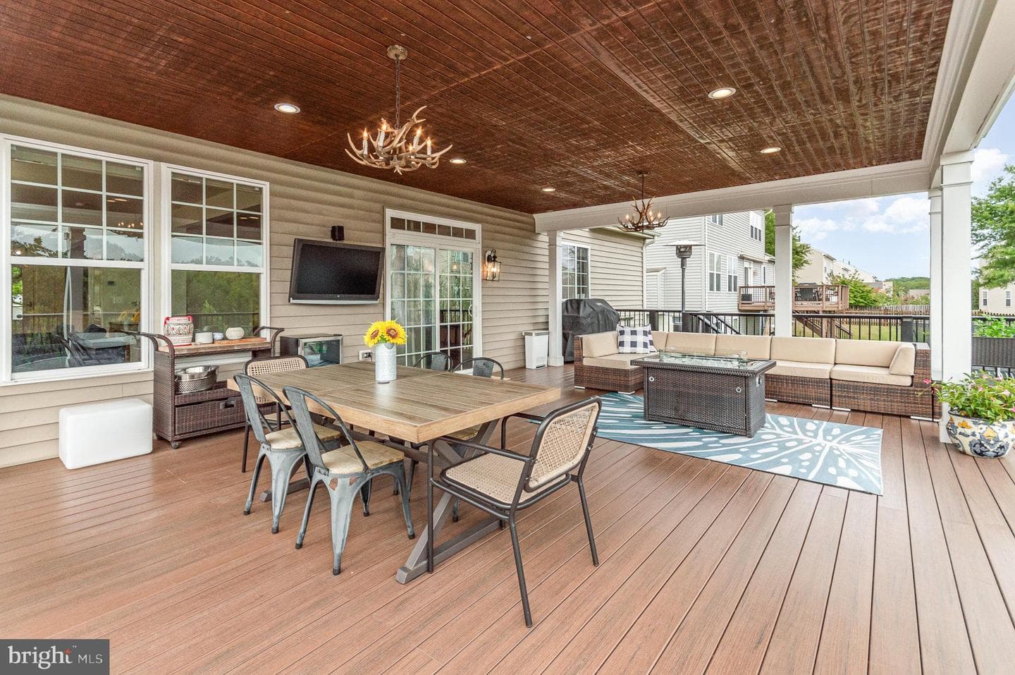 15453 Papillon Place photo 32