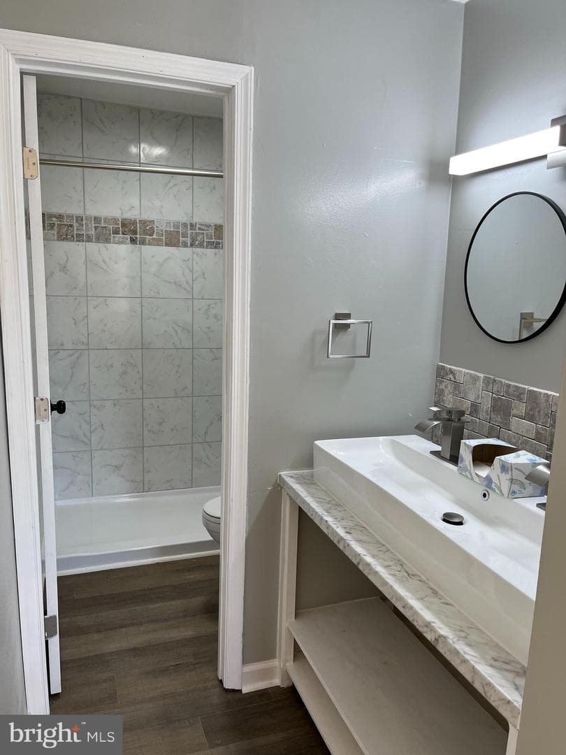 2707 Steele Court photo 9