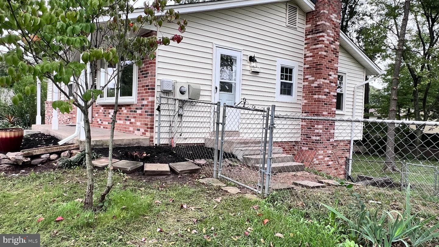 10017 Copeland Drive photo 16