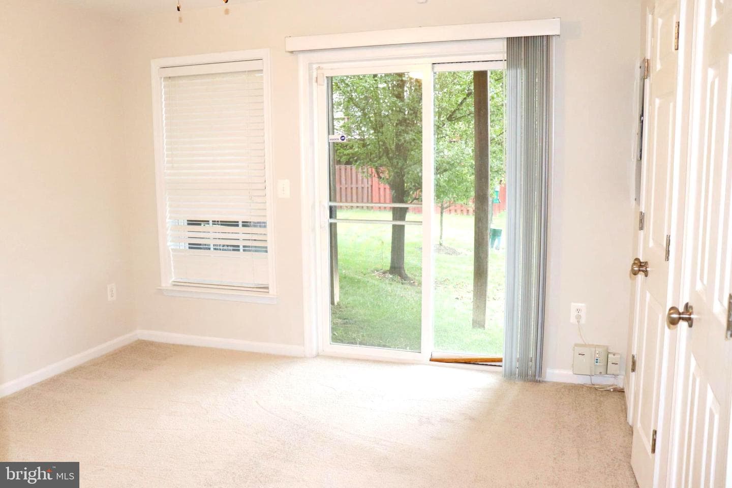 15640 John Diskin Circle photo 5