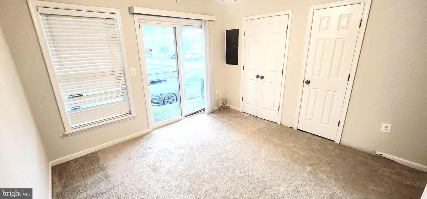 15640 John Diskin Circle photo 6