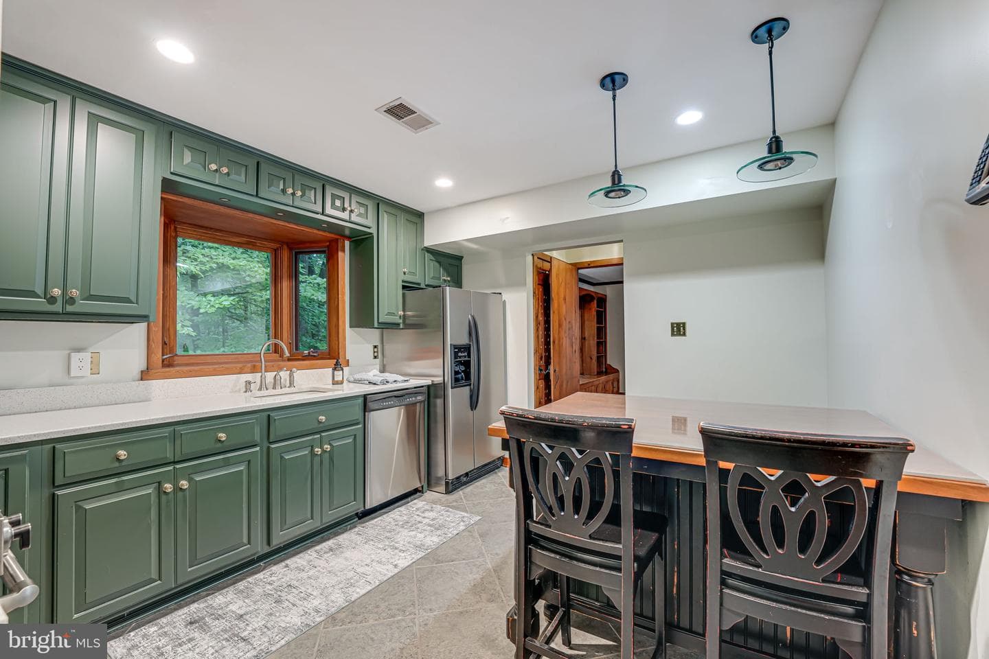 12042 Kahns Road photo 21