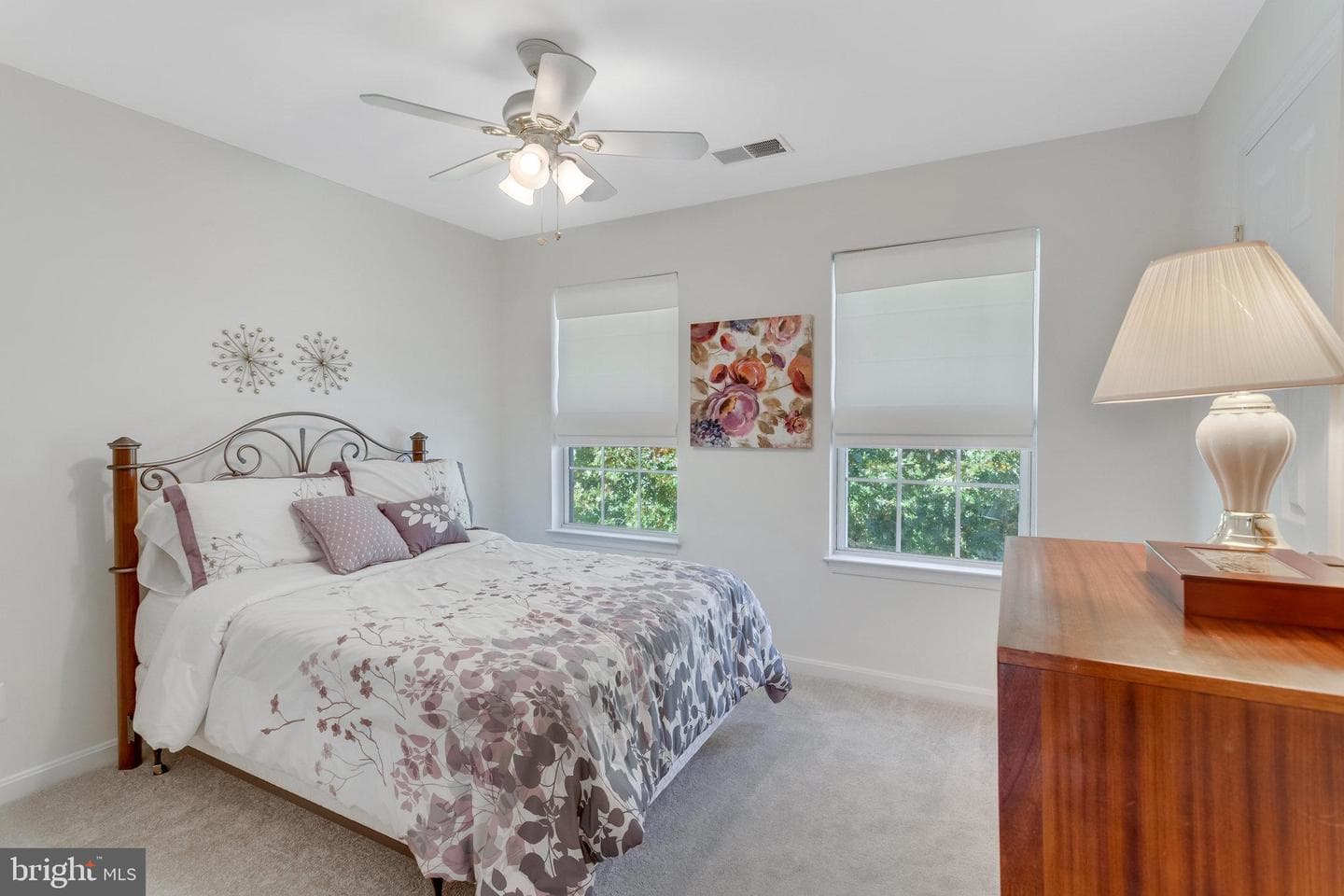 5819 Moonbeam Drive photo 20