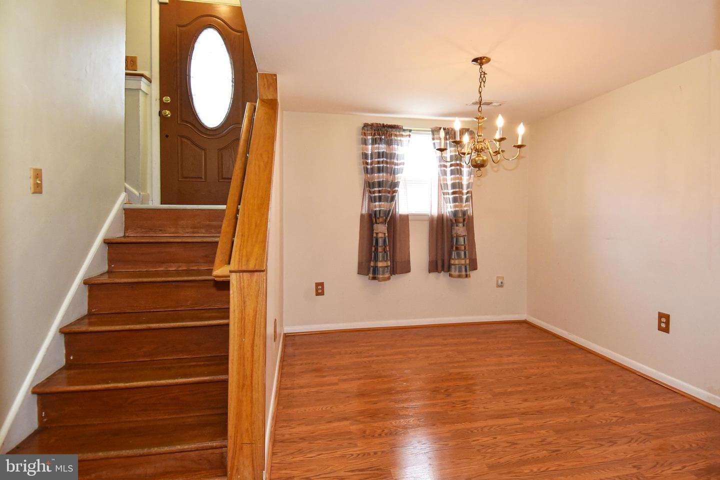14223 Bismark Avenue photo 22