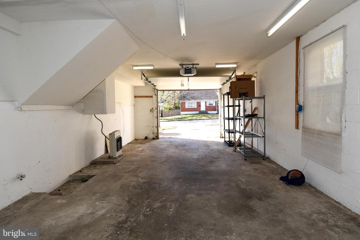 14223 Bismark Avenue photo 46