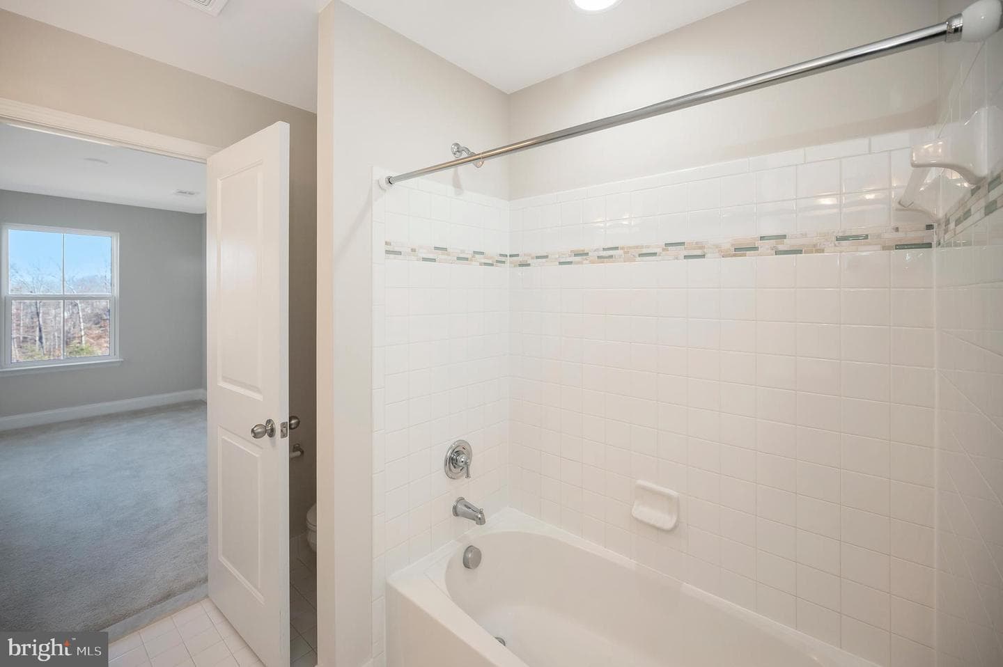 4602 Potomac Highlands Circle photo 24