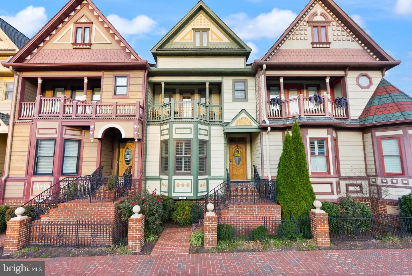 213 Mill Street photo 1