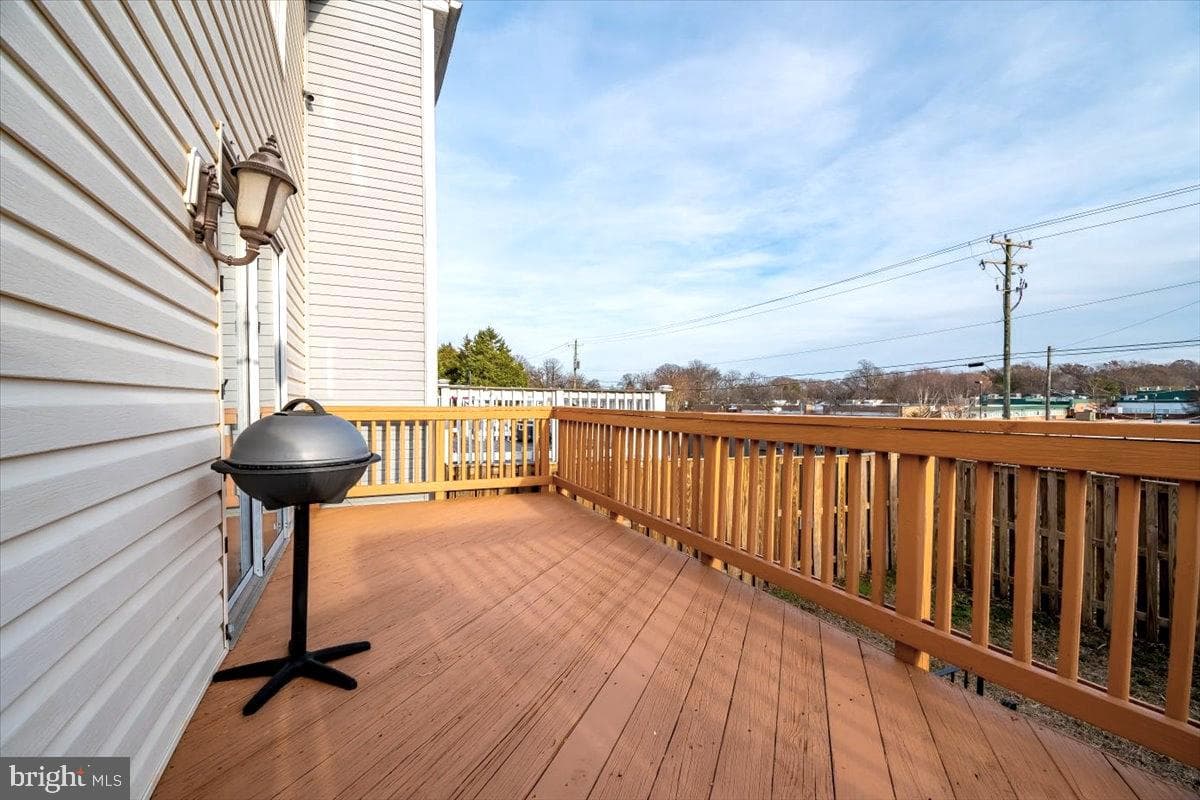 1823 Tilletson Place photo 7