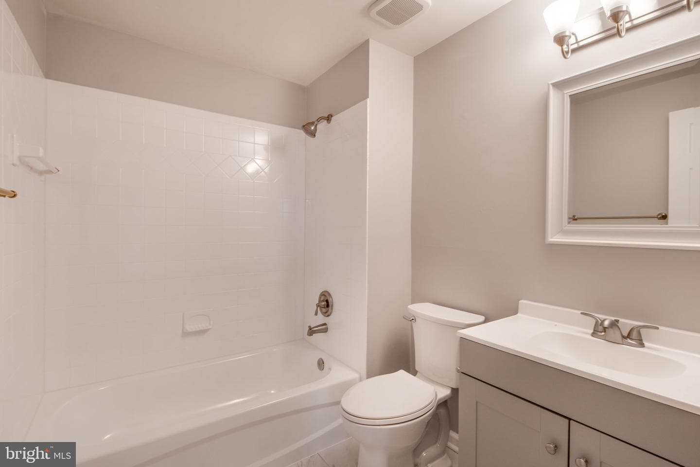 9702 Lomond Drive photo 29