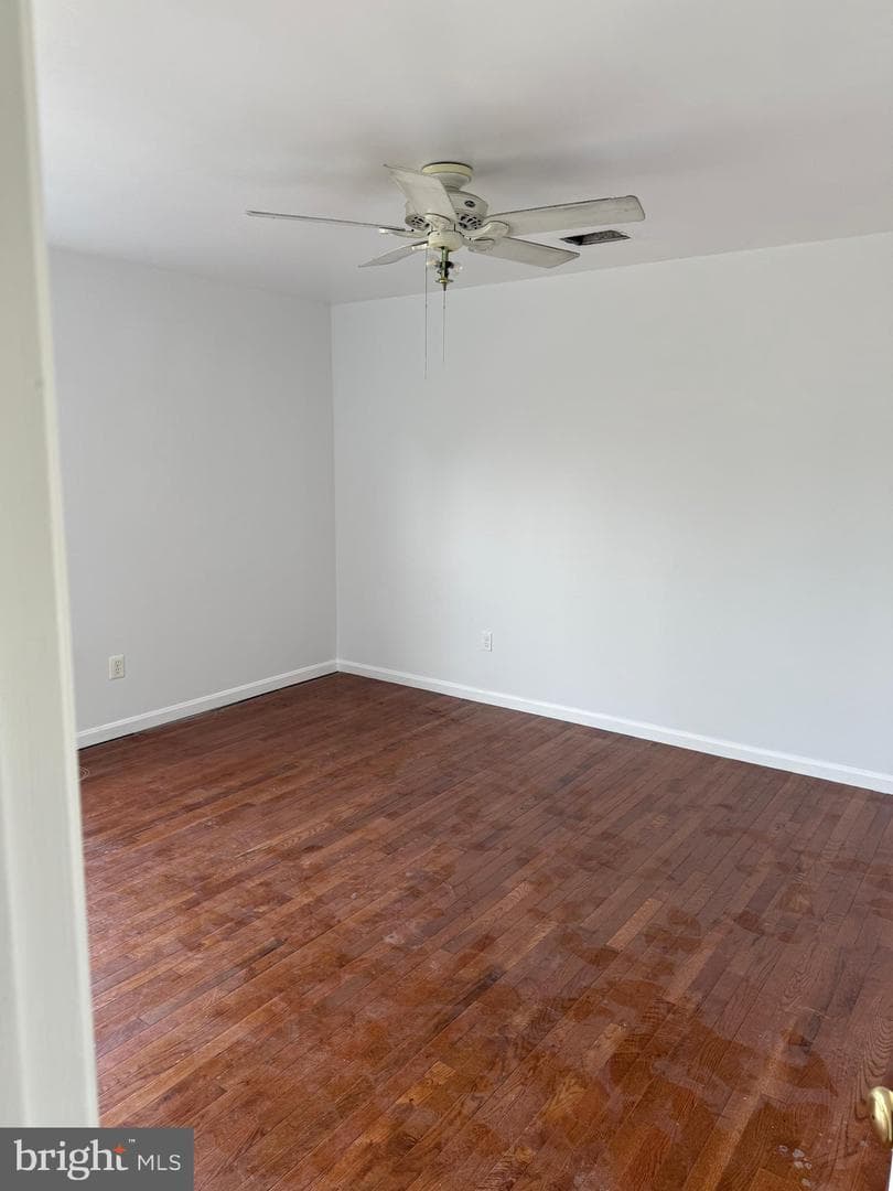 14885 Greenhill Crossing Drive photo 31