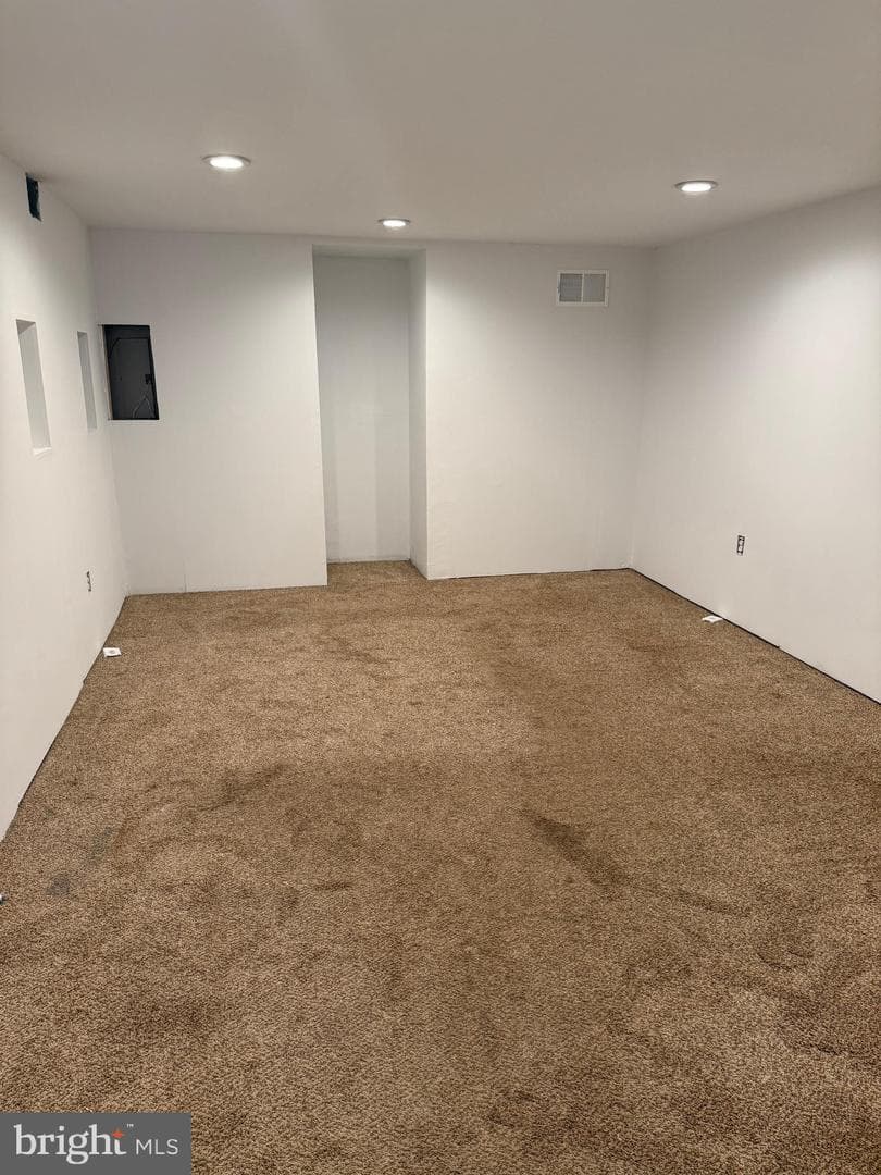 14885 Greenhill Crossing Drive photo 35