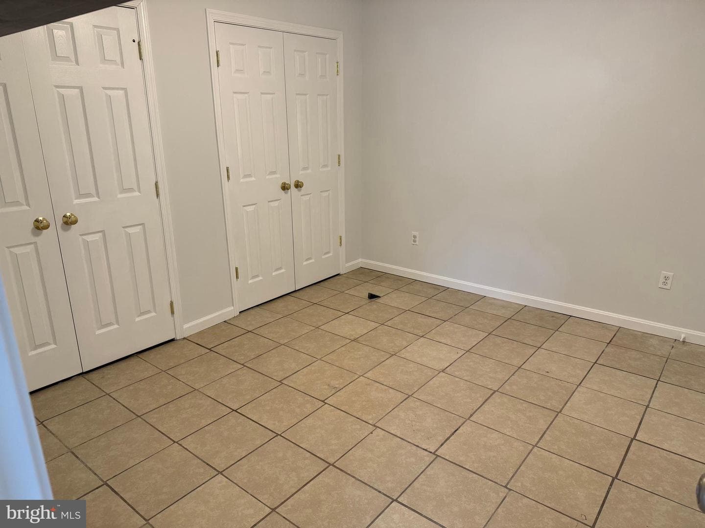 14885 Greenhill Crossing Drive photo 38