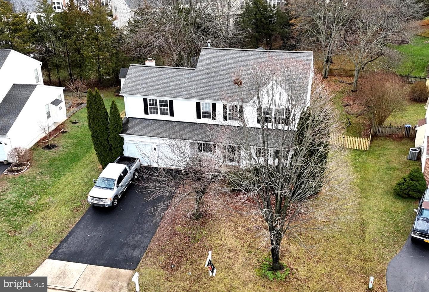14885 Greenhill Crossing Drive photo 4