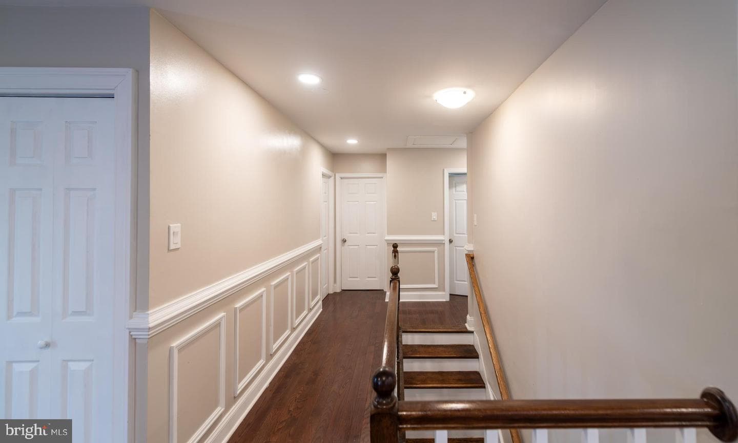 1405 Woodside Drive photo 7
