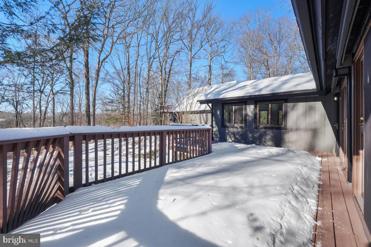 6181 Occoquan Forest Drive photo 5
