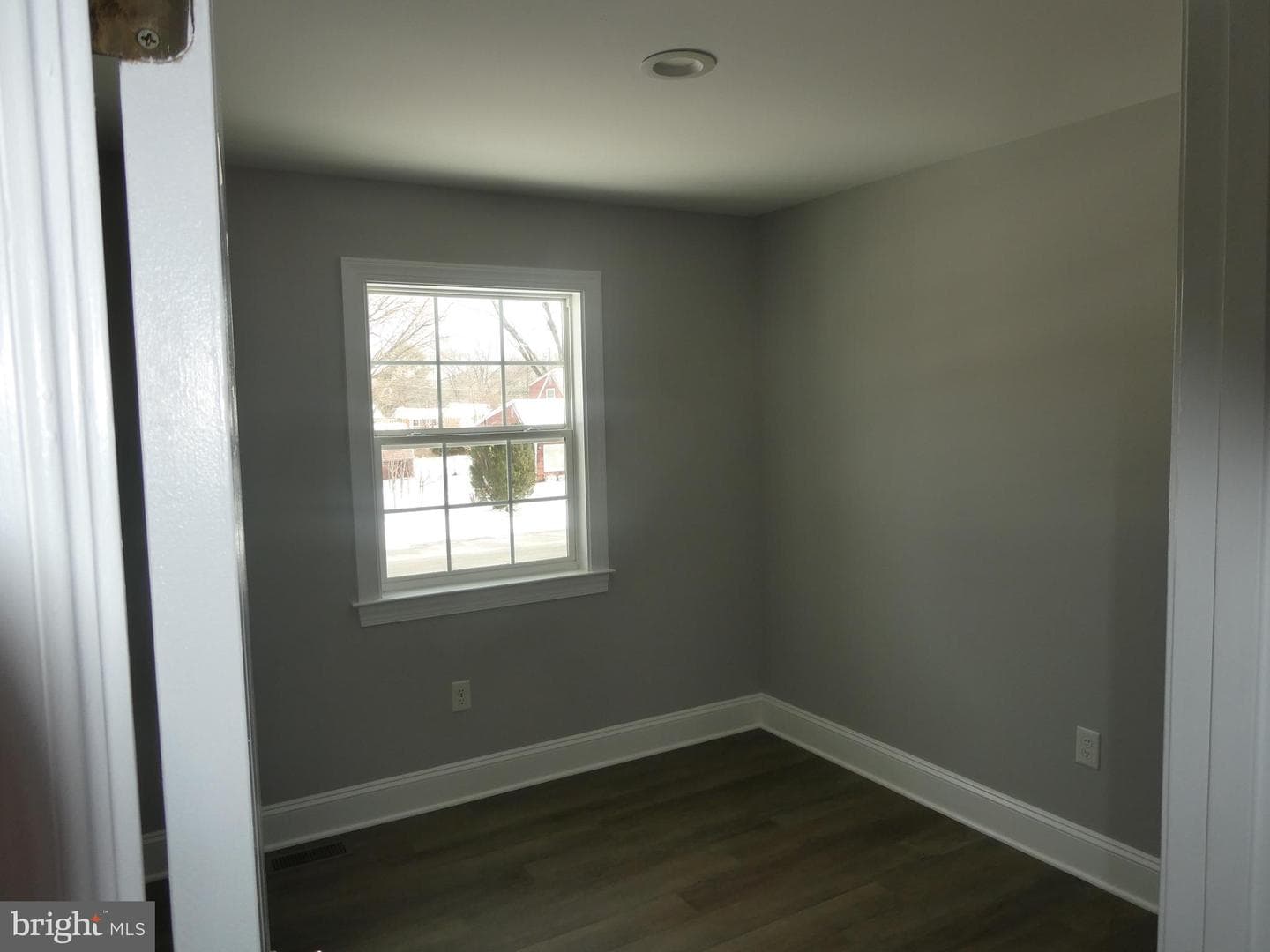 7908 Lomond Court photo 24
