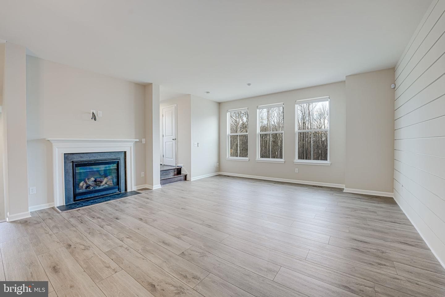 5026 Melissa Place photo 12