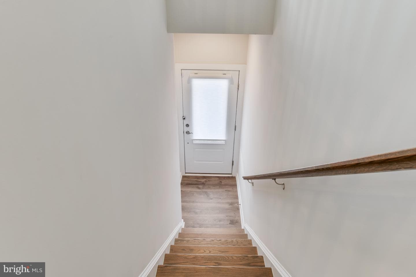 1671 Aspen Poplar Road photo 2