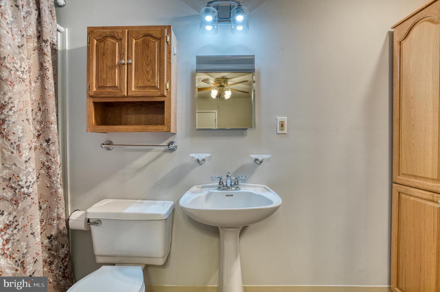 3565 Maple Street photo 21