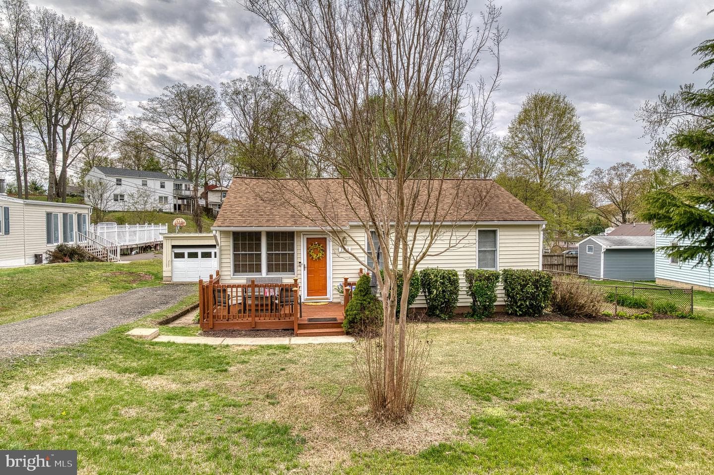 3565 Maple Street photo 25