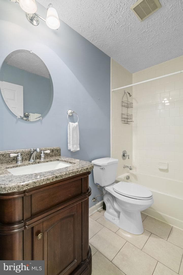 4870 Tobacco Way photo 36